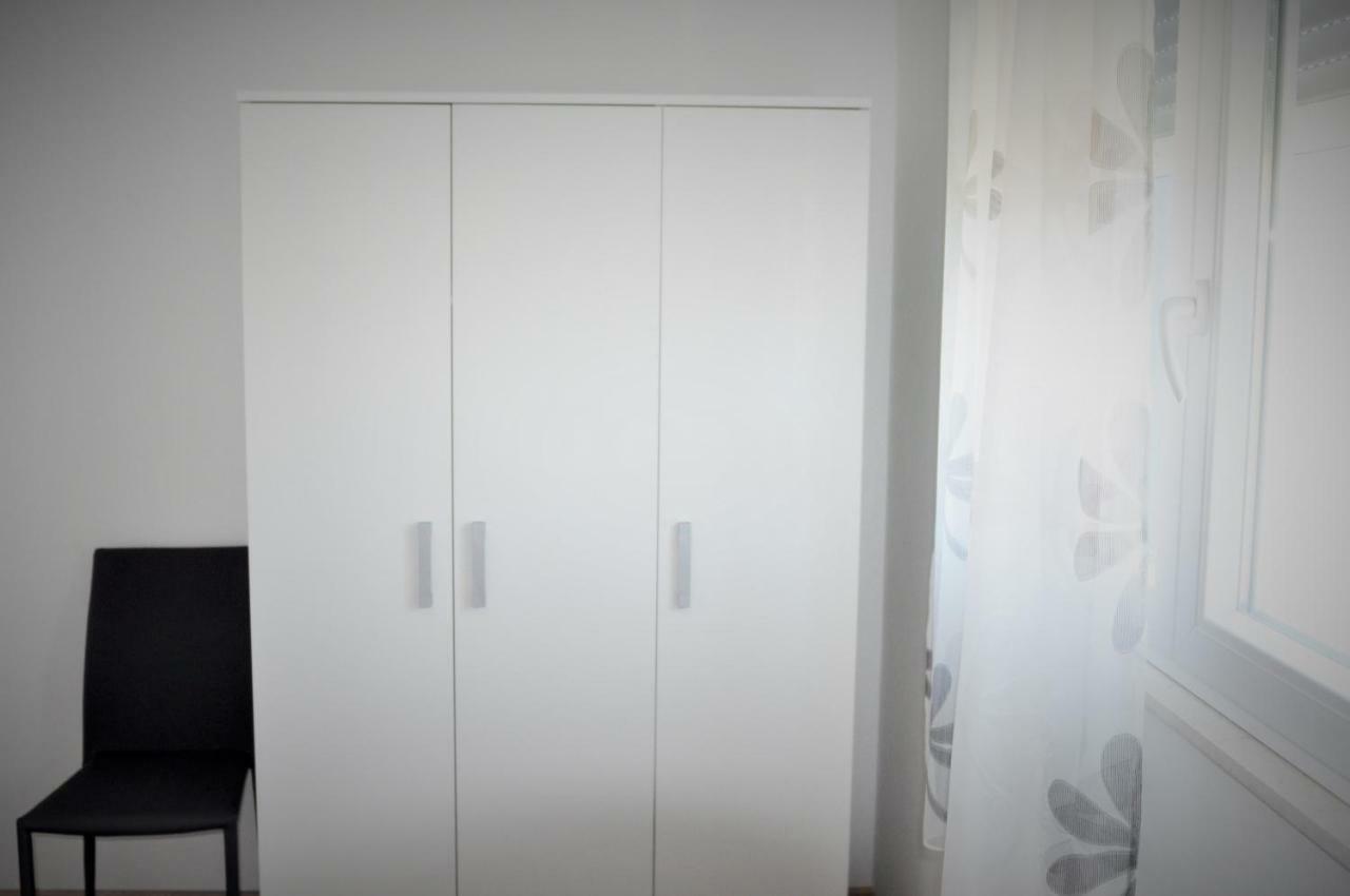 Apartments Zora 로고즈니차 외부 사진